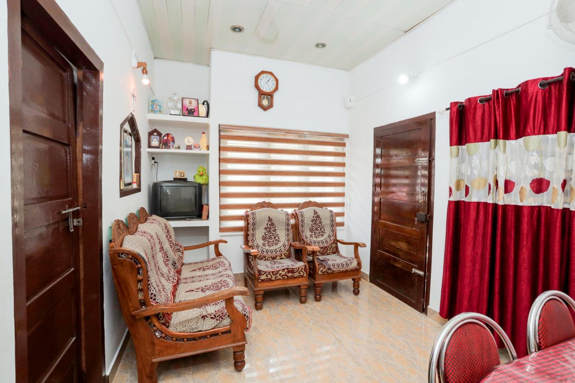 Koonamparayil Home Stay Munnar Anaviratty-Family Only Exteriör bild