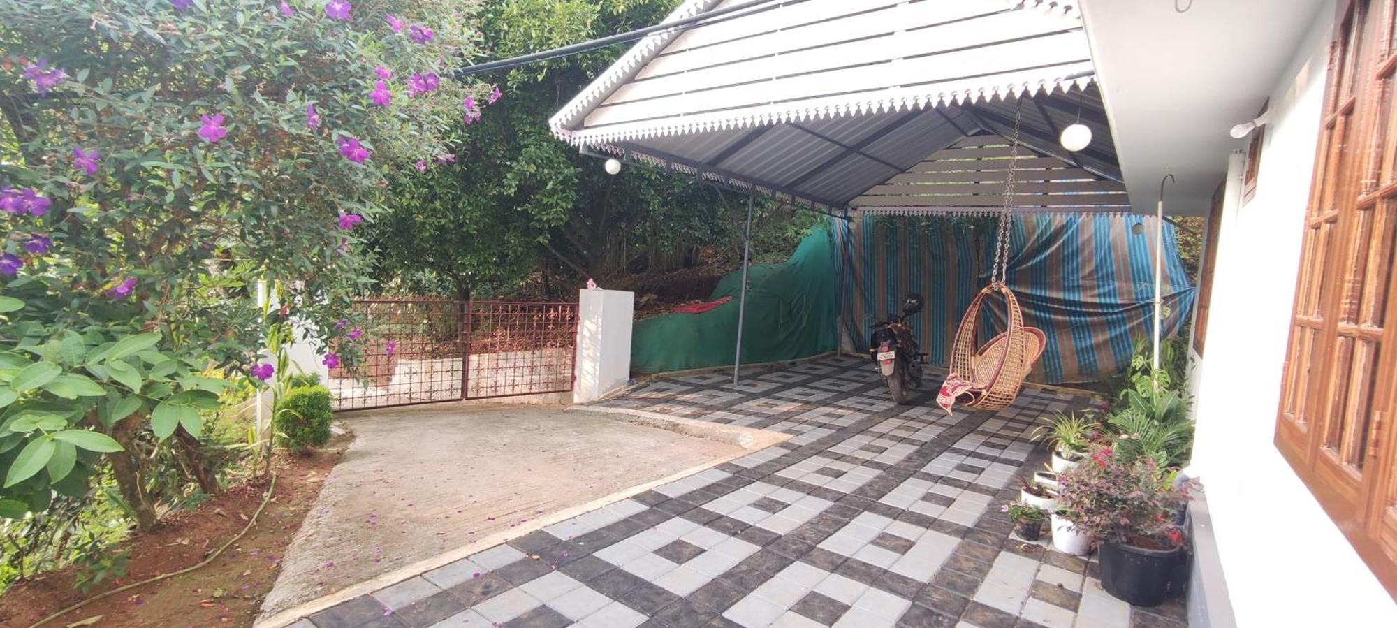 Koonamparayil Home Stay Munnar Anaviratty-Family Only Exteriör bild