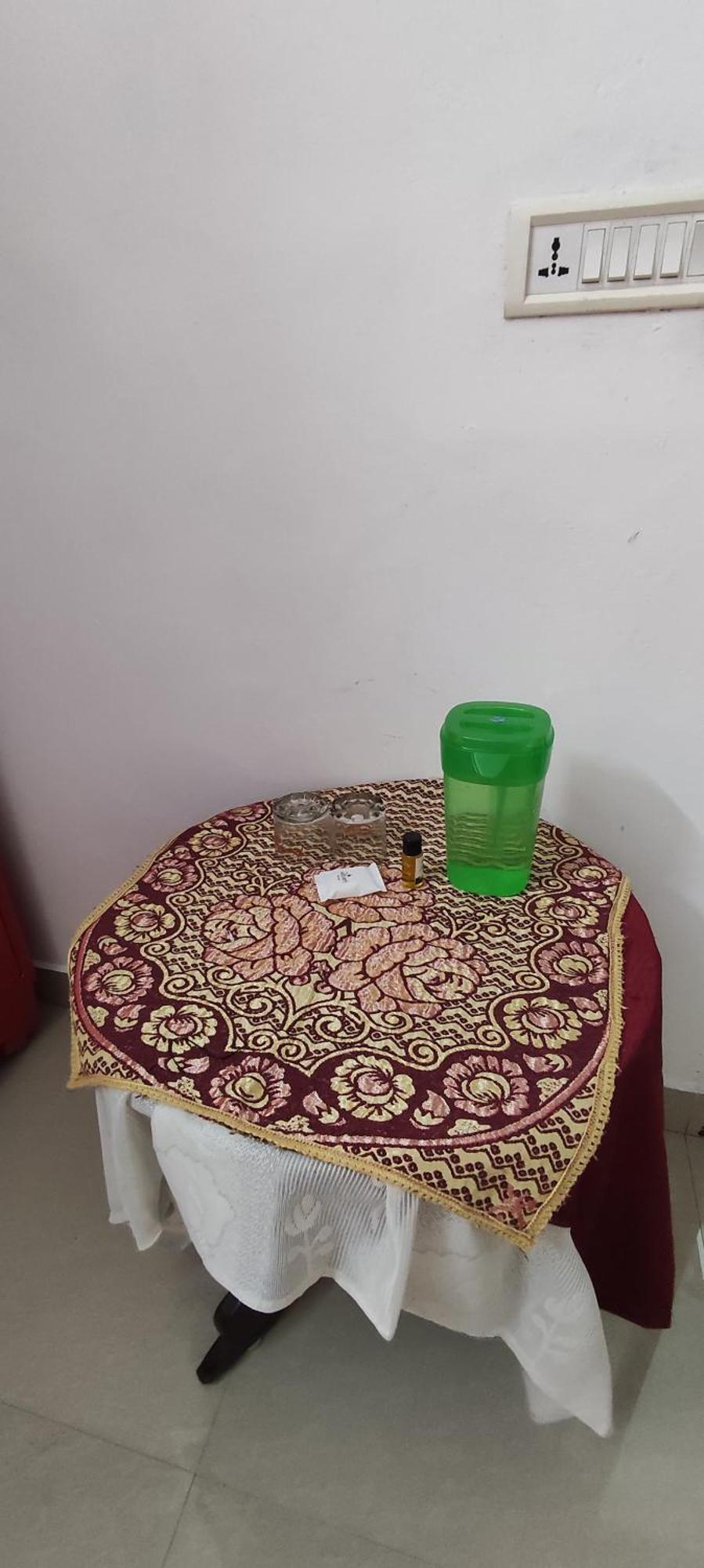 Koonamparayil Home Stay Munnar Anaviratty-Family Only Exteriör bild
