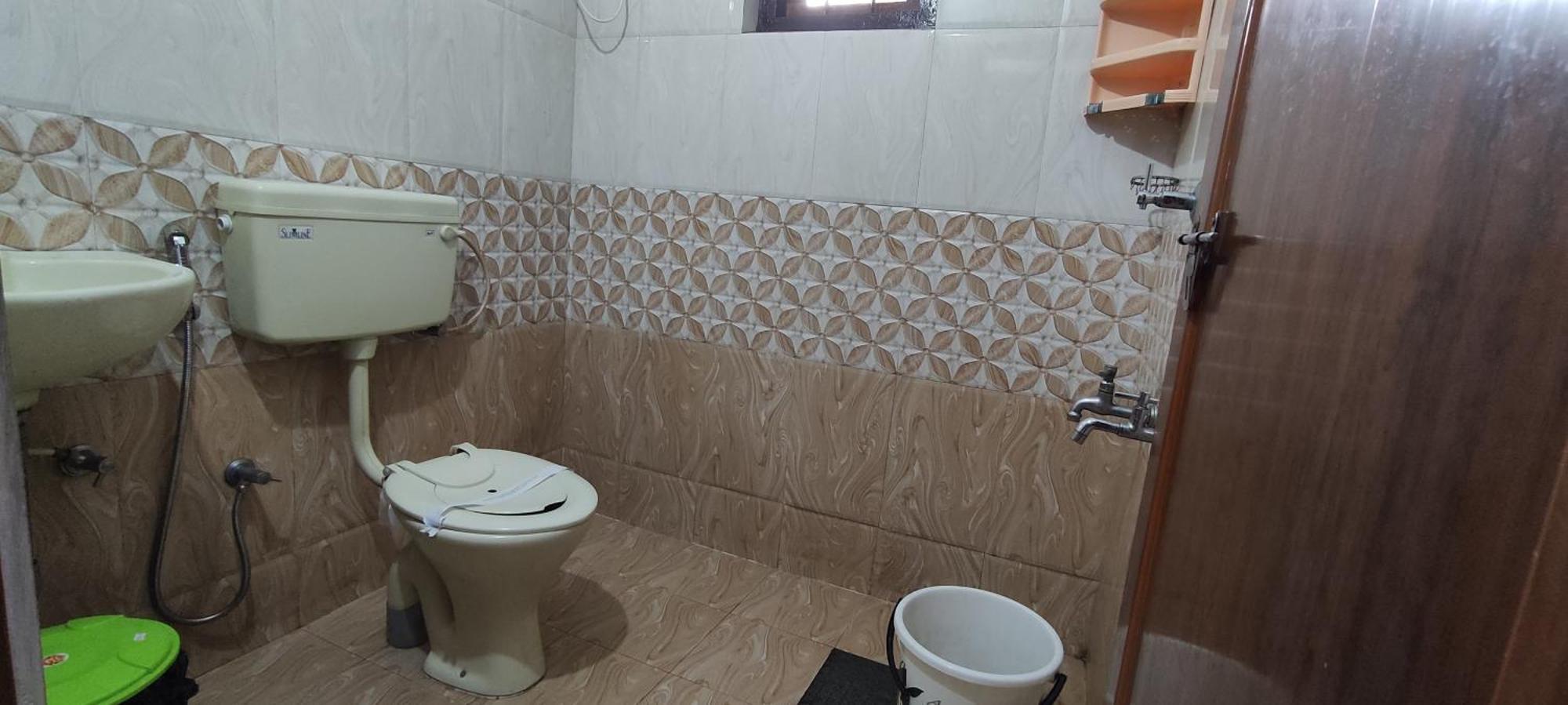 Koonamparayil Home Stay Munnar Anaviratty-Family Only Exteriör bild