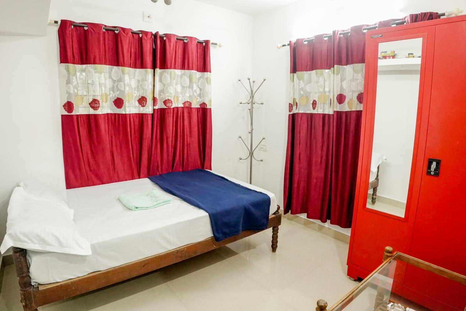Koonamparayil Home Stay Munnar Anaviratty-Family Only Exteriör bild